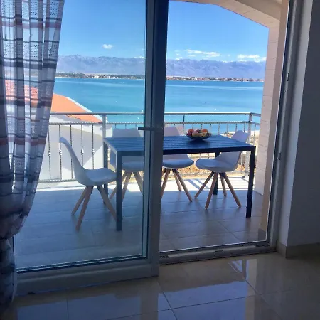 Apartment Apartman Kozjak Vir