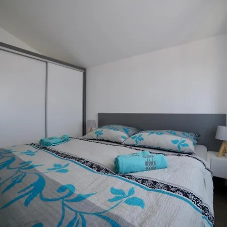 Apartment Apartman Kozjak